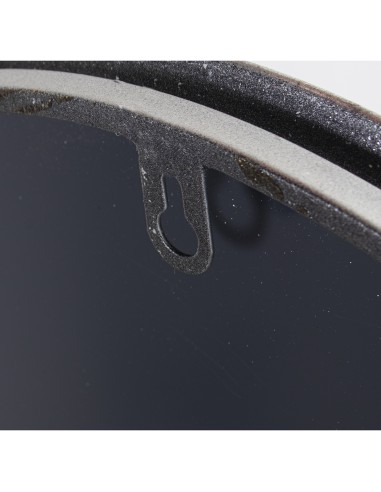 Espejo flor en metal plateado.