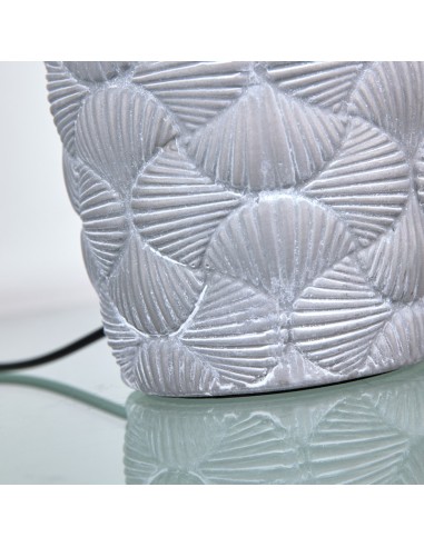 Lámpara de mesa Plata y gris tulipa gris conchas