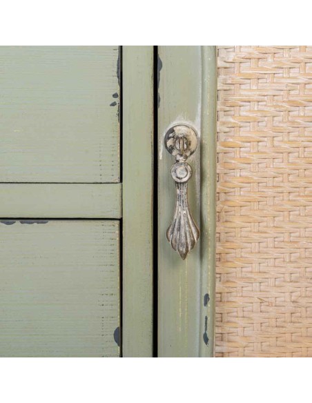 Entrada madera en verde