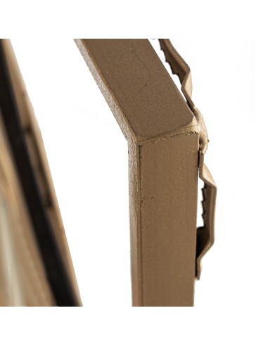 Decoración de pared de metal y madera