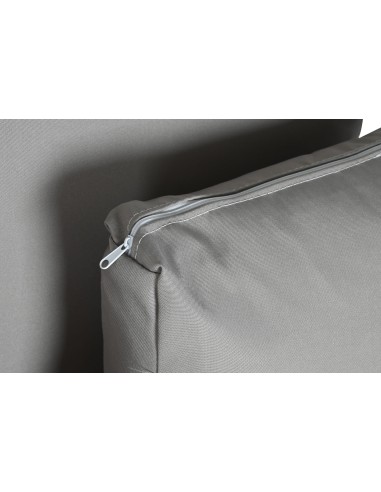 Sillón jardín metal ratán sintético negro.