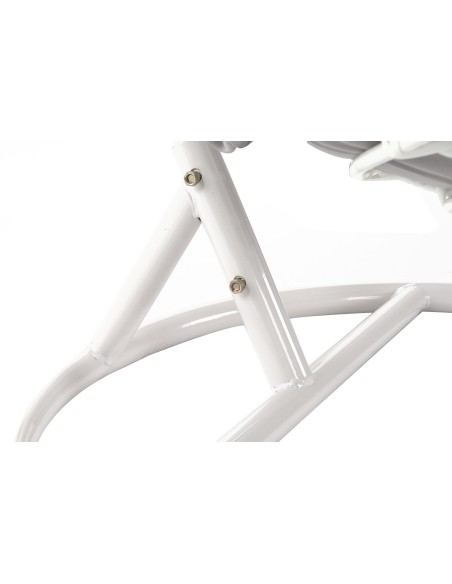 Sillón colgante de aluminio y ratán sintético blanco