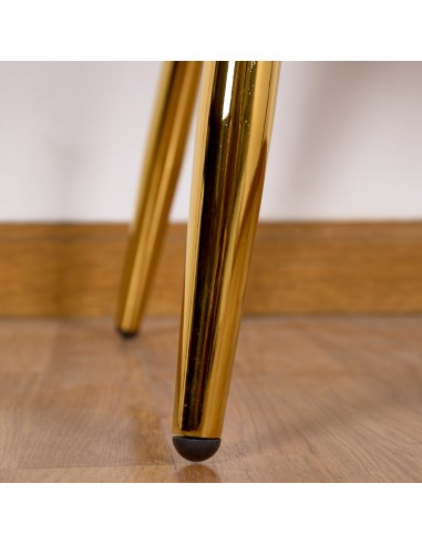 Silla terciopelo rosa c/patas doradas